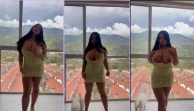 Carolay Garcia no OnlyFans exibindo seus peitão enormes