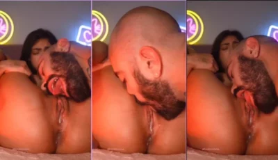 Ele dá uma saboreada na buceta da Brenda Trindade até ela alcançar o prazer total