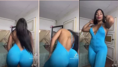 Vanessa Roa com o bundão repleto de charme de maiô azul